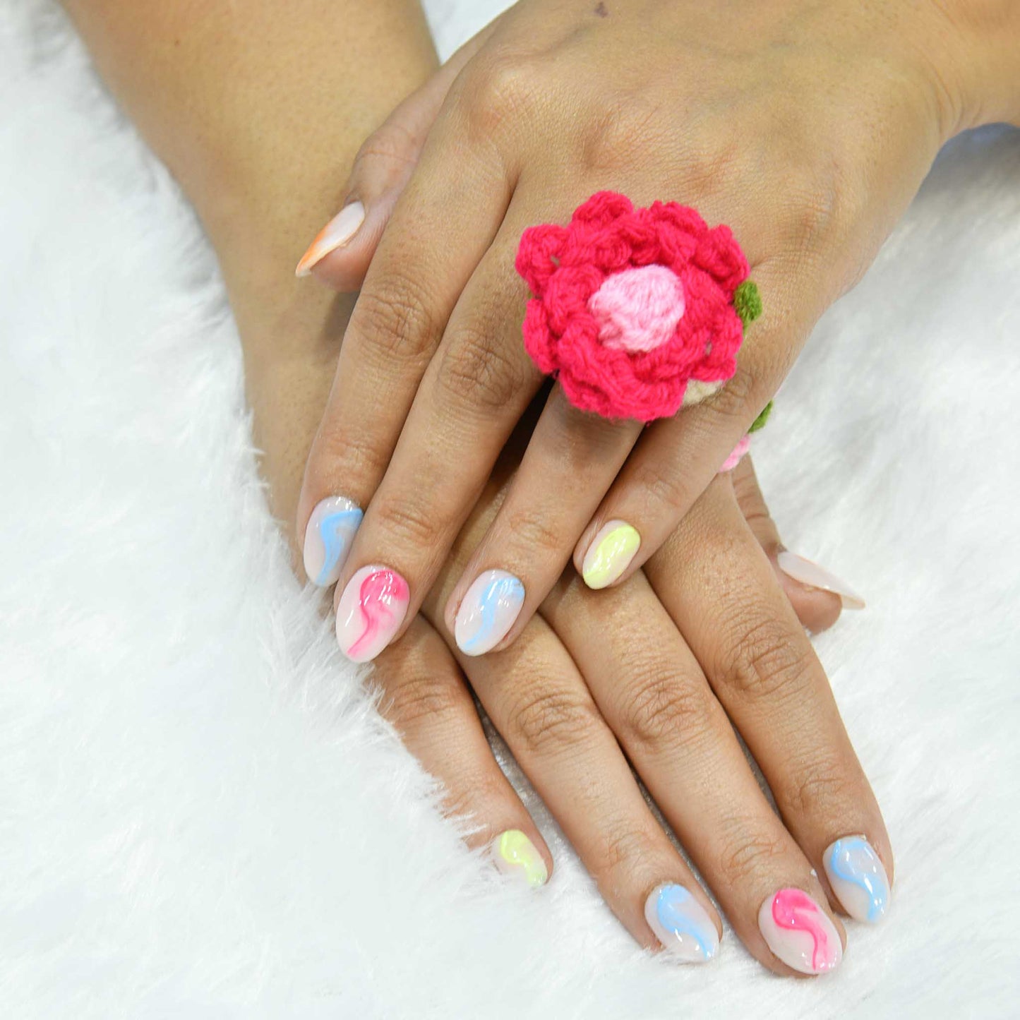 Dreamy Abstract Silicone Press-On Nails