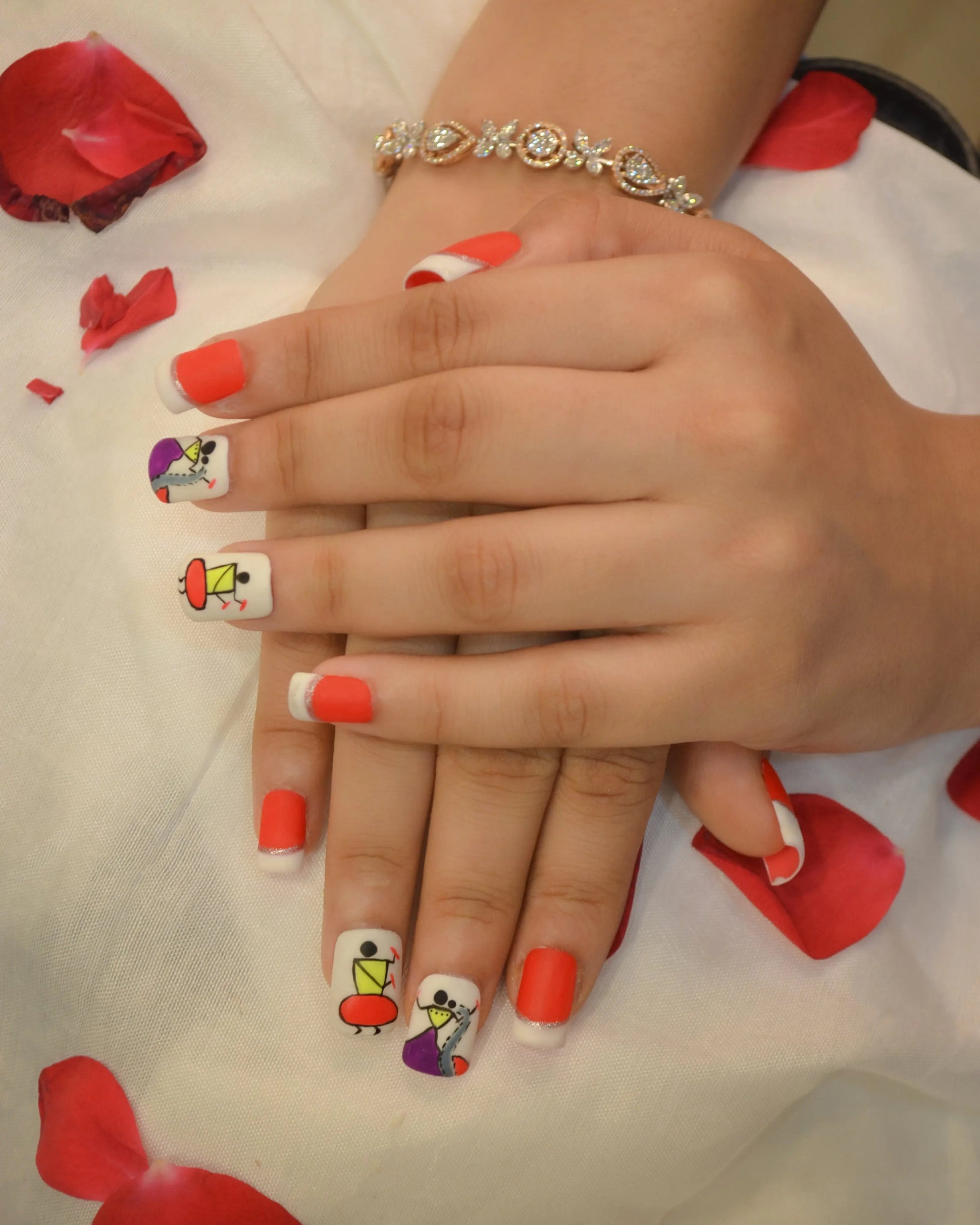 Dandiya Special White And Orange Silicone Press-On Nails Twinkle Touch