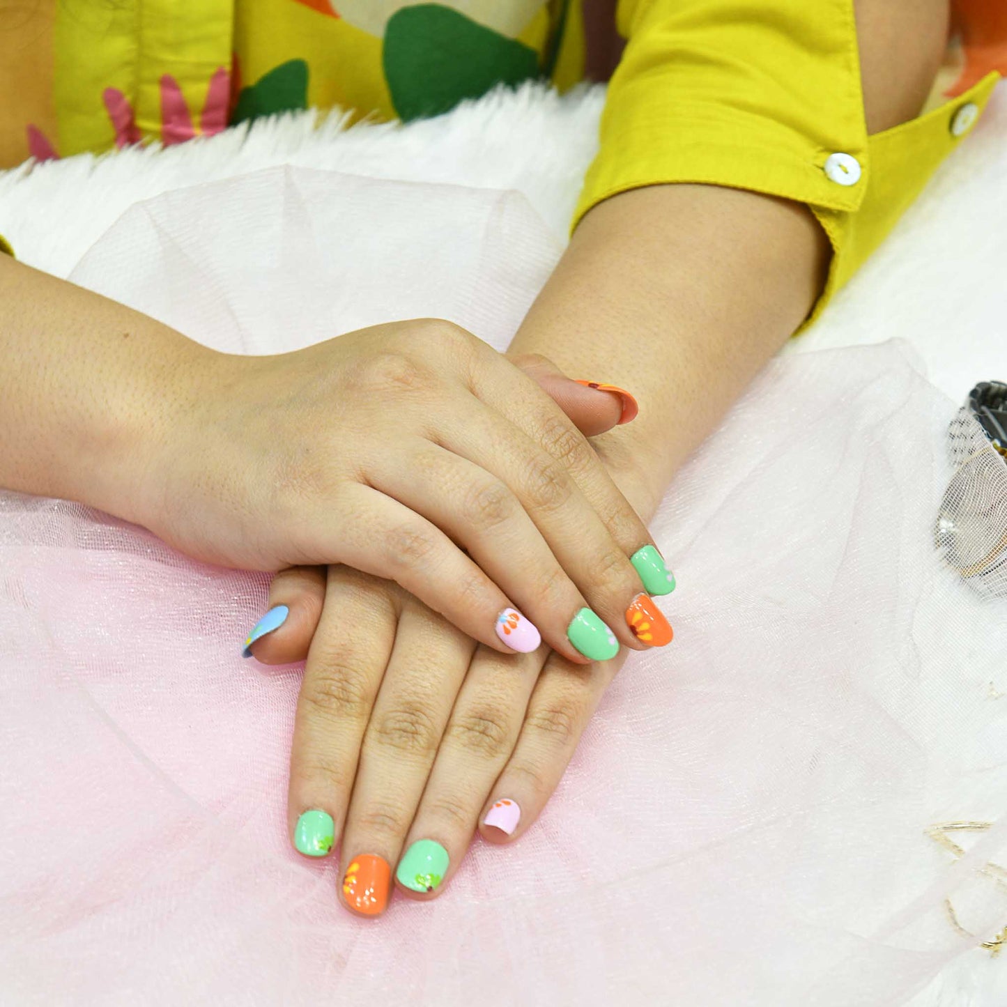 Twinkle Touch Press-On Nails