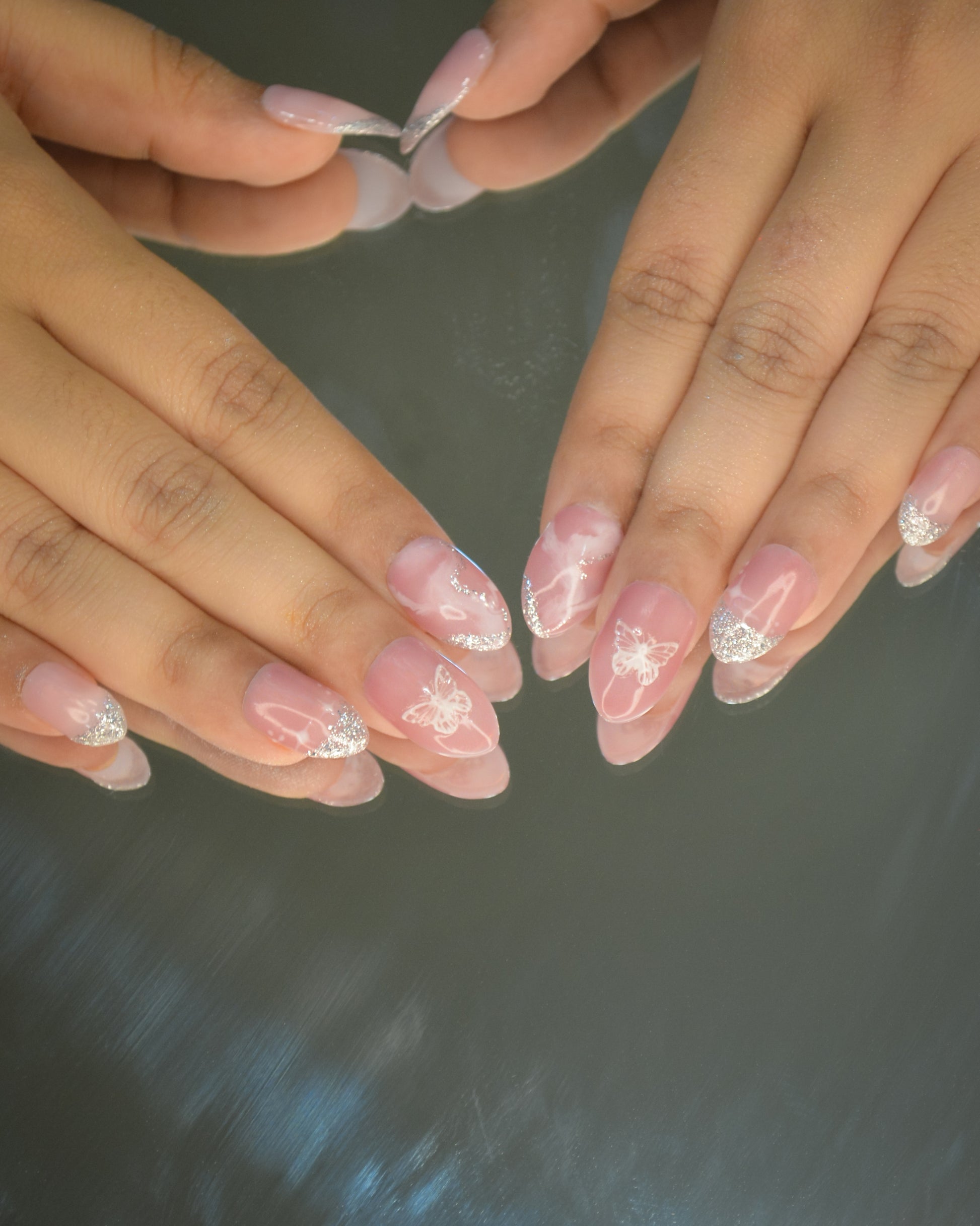 Silver Sparkle Dreams Silicone Press-On Nails - Twinkle Touch